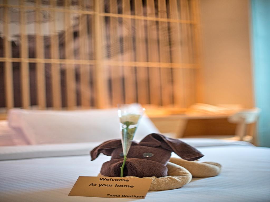 Tama Boutique Hotel Bandung Exterior photo