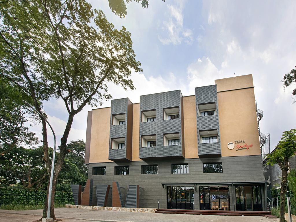 Tama Boutique Hotel Bandung Exterior photo