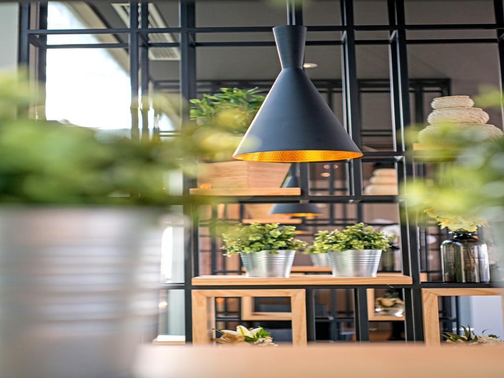 Tama Boutique Hotel Bandung Exterior photo